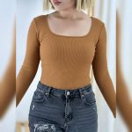 بلوز بیسیک یقه خشتی اکاردونی ( پک 6 عددی )